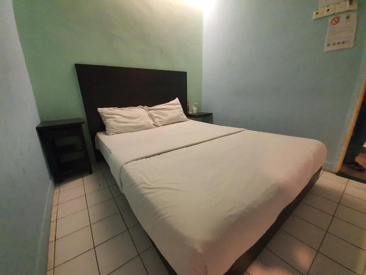 SPOT ON 89698 Budget Inn Hotel Kuala Lumpur 2*,  Ma­lay­sia